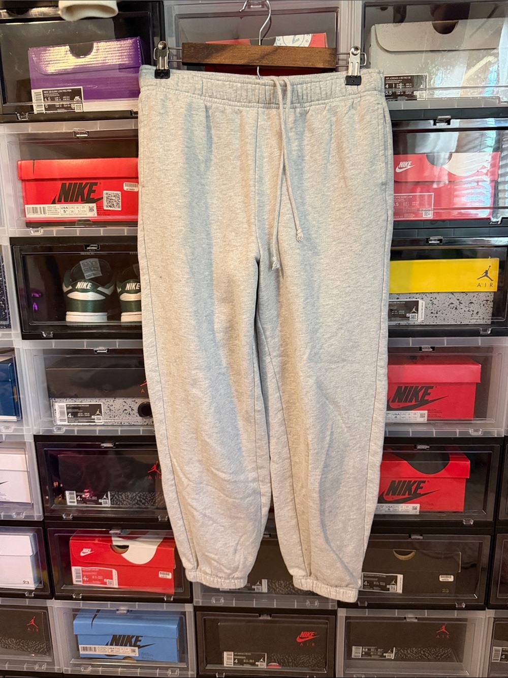 Cozy Women's Light Gray Jogger Sweatpants